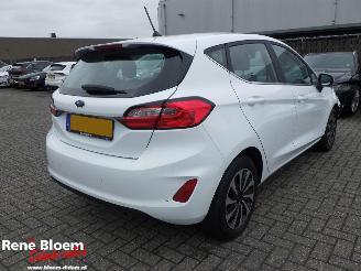 Vaurioauto  passenger cars Ford Fiesta 1.0 EcoBoost Hybrid Titanium 2023/2