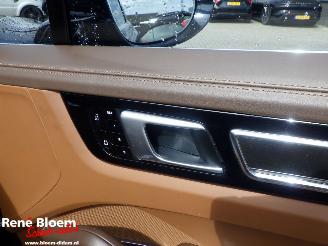 Porsche Cayenne 4.0 TURBO S E-HYBRID 680 pk Keramisch picture 13