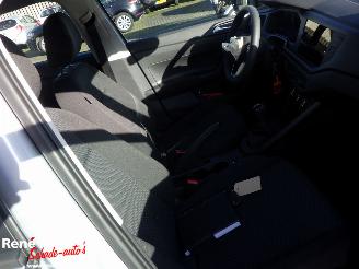 Volkswagen Polo 1.0 MPI Edition 5drs Navi picture 12