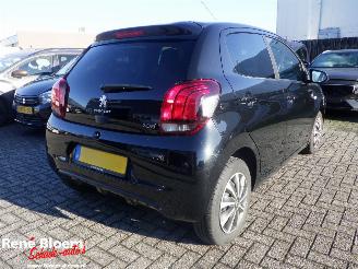 Vaurioauto  passenger cars Peugeot 108 1.0 e-VTi Active Airco 5drs 2019/8