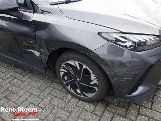 MG 4 Electric Standard 51kwh picture 7