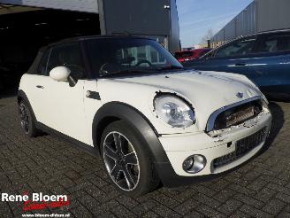Mini Cooper 1.6 Cabrio Airco 120pk picture 2