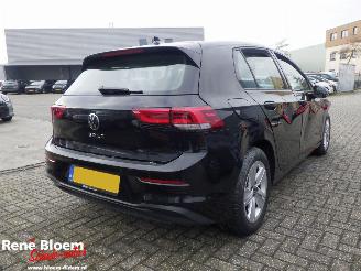 Schadeauto Volkswagen Golf 1.0 TSI Life 5drs Navi 2023/12
