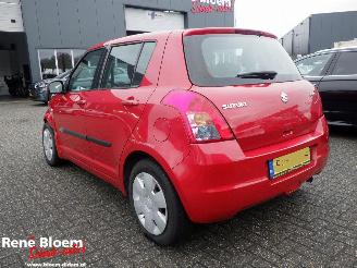 Suzuki Swift 1.3 Comfort 5drs Airco picture 2