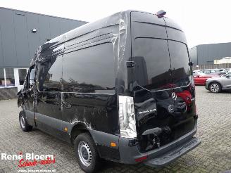 Mercedes Sprinter 319 1.9 CDI L2H2 Automaat picture 2