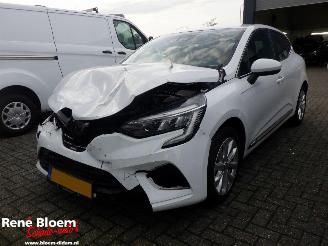 Renault Clio 1.0 TCE Intens 5drs Navi picture 4