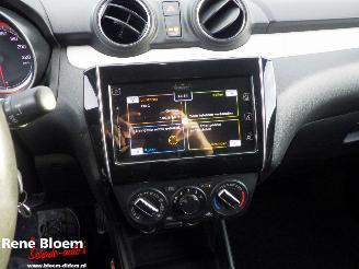 Suzuki Swift 1.2 Select 5drs 90pk Aut picture 16