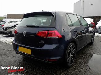 skadebil auto Volkswagen Golf 1.6 TDI Comfortline BlueMotion 110pk 2014/7