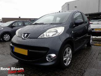 skadebil auto Peugeot 107 1.0-12V XS 2009/1