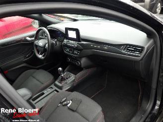 Ford Focus 1.0 EcoBoost Hybrid ST-Line X Business picture 11