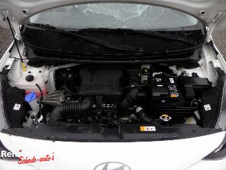 Hyundai I-10 1.0 Comfort 5drs Airco picture 17