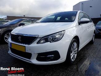 Coche accidentado Peugeot 308 1.2 Puretech Blue Active Clima 5drs 2021/5