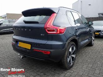 Unfallwagen Volvo XC40 2.0 B4 Plus Dark 197pk 2025/5