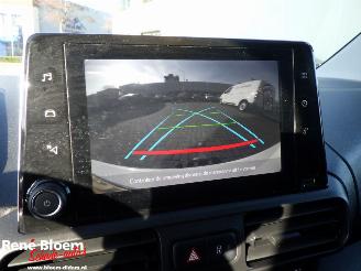 Toyota Proace CITY 1.5 D-4D Prof picture 17