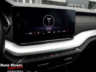 Skoda Octavia 1.5 TSI First Navi picture 16