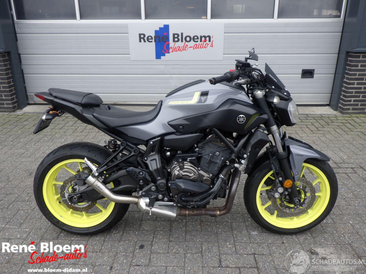 Yamaha MT-07 