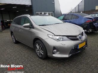 Toyota Auris Touring Sports 1.8 Hybrid picture 2