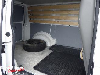 Volkswagen Transporter 2.0 TDI L1H1 picture 8