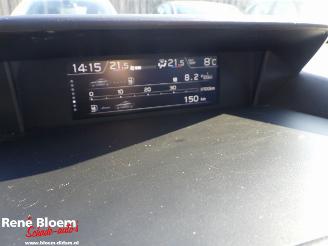 Subaru XV 2.0i Premium AWD picture 22