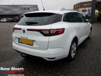 skadebil auto Renault Mégane Estate 1.3 TCe Limited 140pk 5drs 2019/10