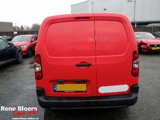 Peugeot e-Partner 136 L2 50kWh picture 6