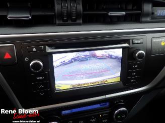 Toyota Auris 1.8 Hybrid Touring Sports picture 20