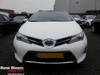 Toyota Auris 1.8 Hybrid Touring Sports picture 6