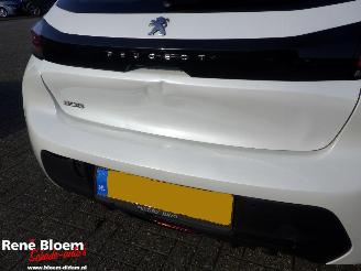 Peugeot 208 1.2 PureTech Active 5drs Navi picture 11