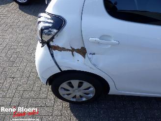 Peugeot 108 1.0 e-VTi Active Airco 5drs picture 10