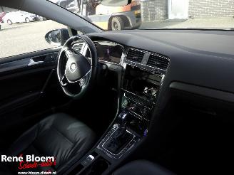 Volkswagen e-Golf  picture 9