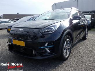 Unfallwagen Kia e-Niro Dynamic PlusLine 64kwh 204pk 2021/7