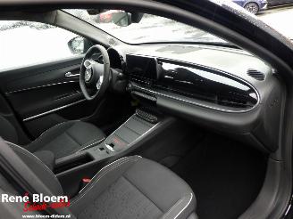 Fiat 600 1.2 Hybrid Automaat picture 7