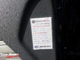 Volvo V-70 1.6 D2 Momentum Automaat picture 14