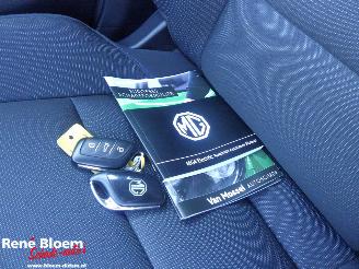 MG 4 Standard 51kWh Navi picture 16