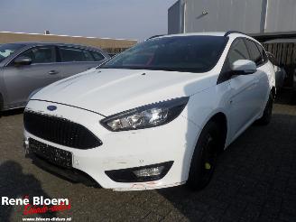 skadebil auto Ford Focus 1.0 ST-Line 5drs 2018/5