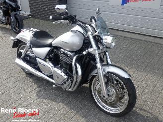 Triumph Thundibird 1700 ABS picture 3