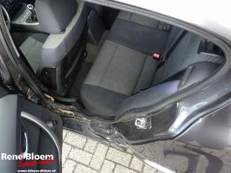 BMW 1-serie 118I 129pk 5drs Airco picture 13