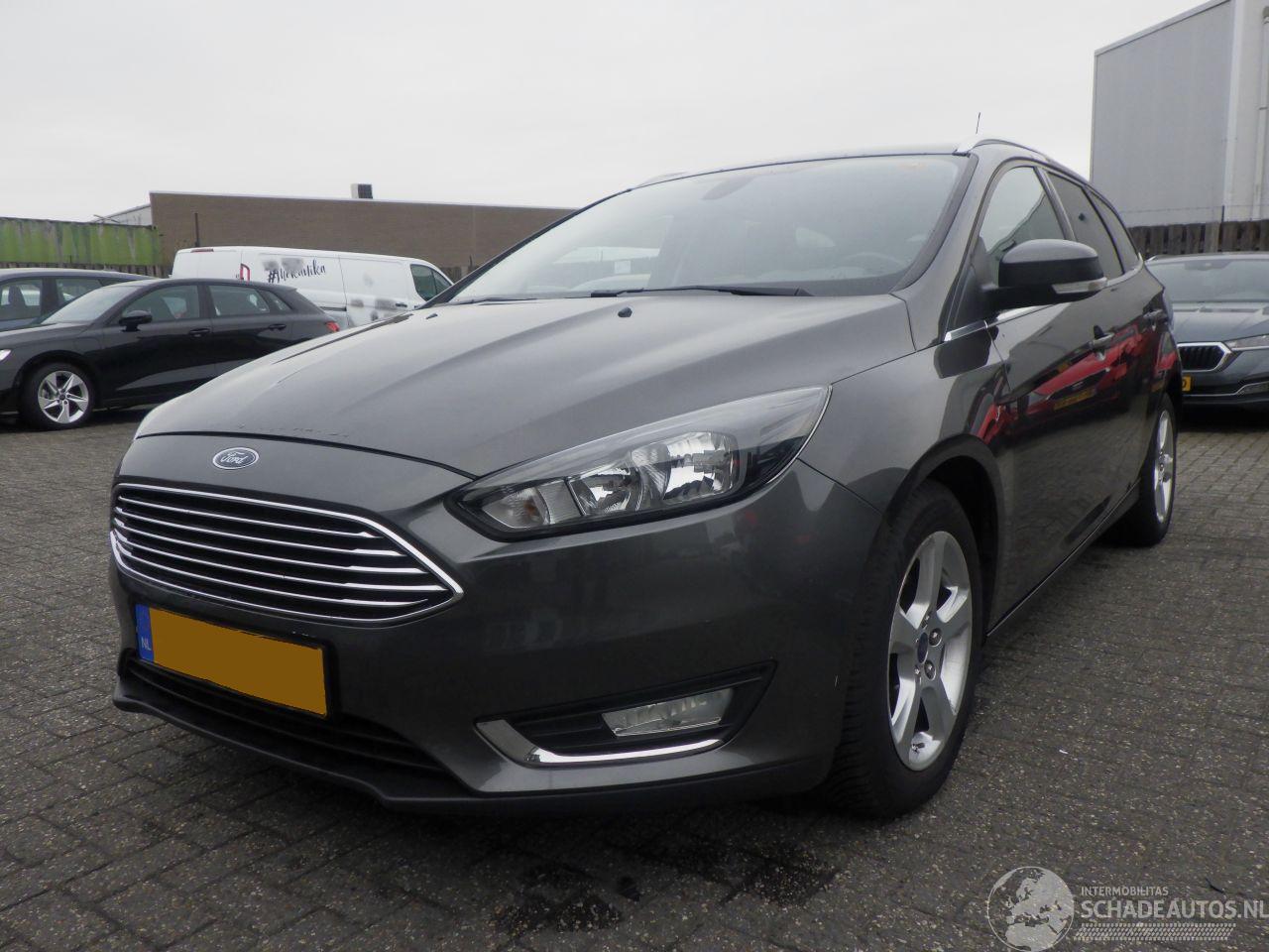 Ford Focus 1.0 Titanium Edition Navi