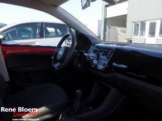 Volkswagen Up! 1.0 Move up! Bluemotion picture 8