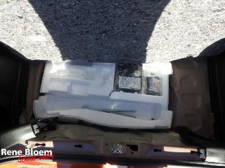 Suzuki Swift 1.2 Select Smart Hybrid picture 23