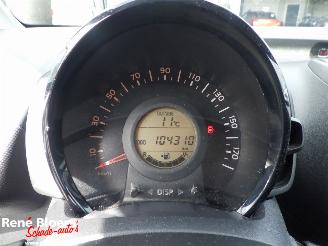 Toyota Aygo 1.0 VVTi x-fun 5drs Airco picture 11