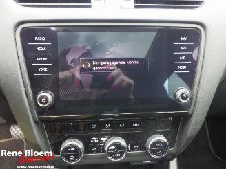 Skoda Octavia 1.6 TDI Greentech Ambition Business picture 16