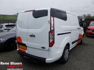krockskadad bil bedrijf Ford Transit CUSTOM 300 2.0 TDCI L1H1 2023/9