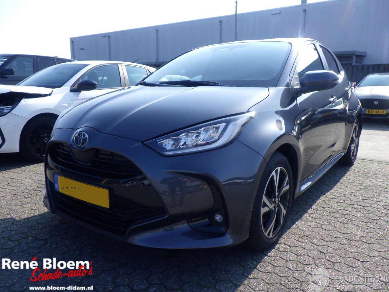 Toyota Yaris 1.5 Hybrid 115 Dynamic