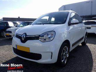 Vaurioauto  passenger cars Renault Twingo Z.E. R80 Collection 2022/2