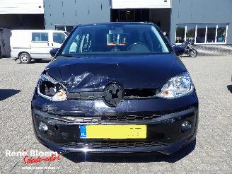 Volkswagen Up! 1.0 BMT High Up 5drs a-camera picture 3