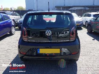 Volkswagen Up! 1.0 BMT High Up 5drs a-camera picture 6