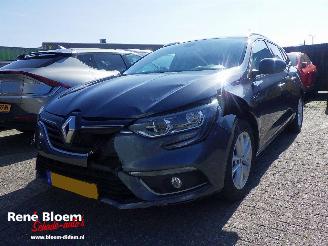 Vaurioauto  passenger cars Renault Mégane Estate 1.5 dci Eco 2 Limited 2018/2