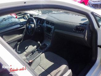 Volkswagen Golf 1.6 TDI ComfortLine 5drs picture 12