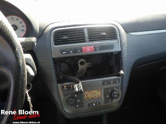 Fiat Grande Punto 1.4-16V Airco Sport picture 12